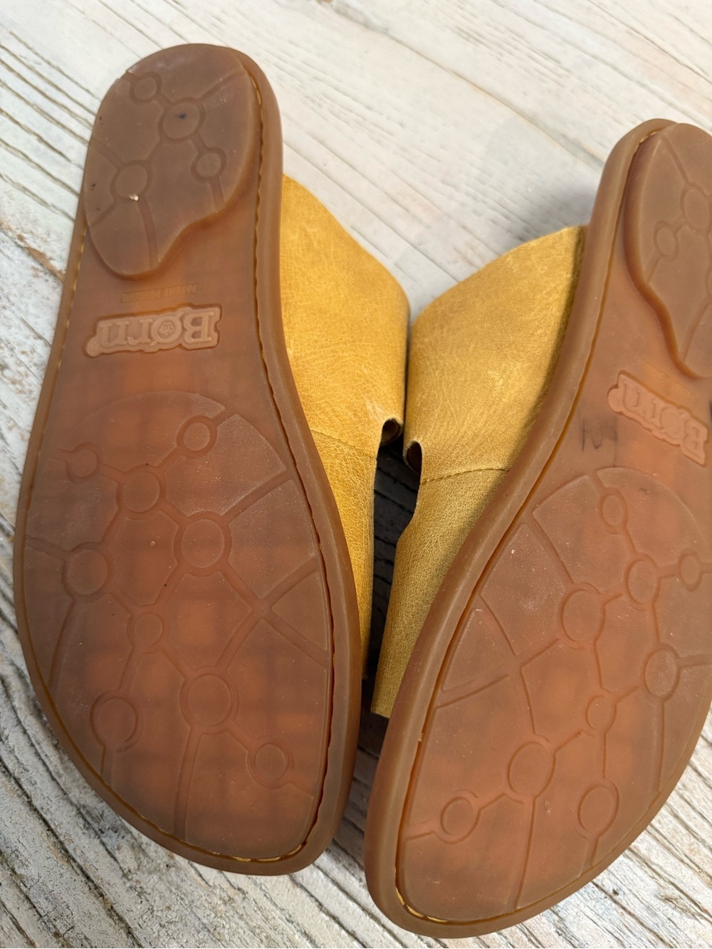 Women’s Born Marston yellow leather sandals size 8 - Picture 8 of 10